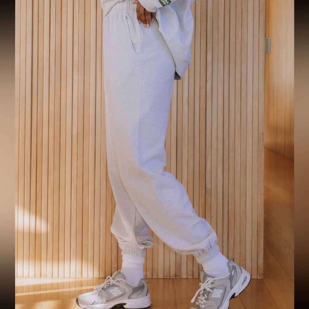 Daily Drills Unisex Fleece Joggers - Picture 3 of 4